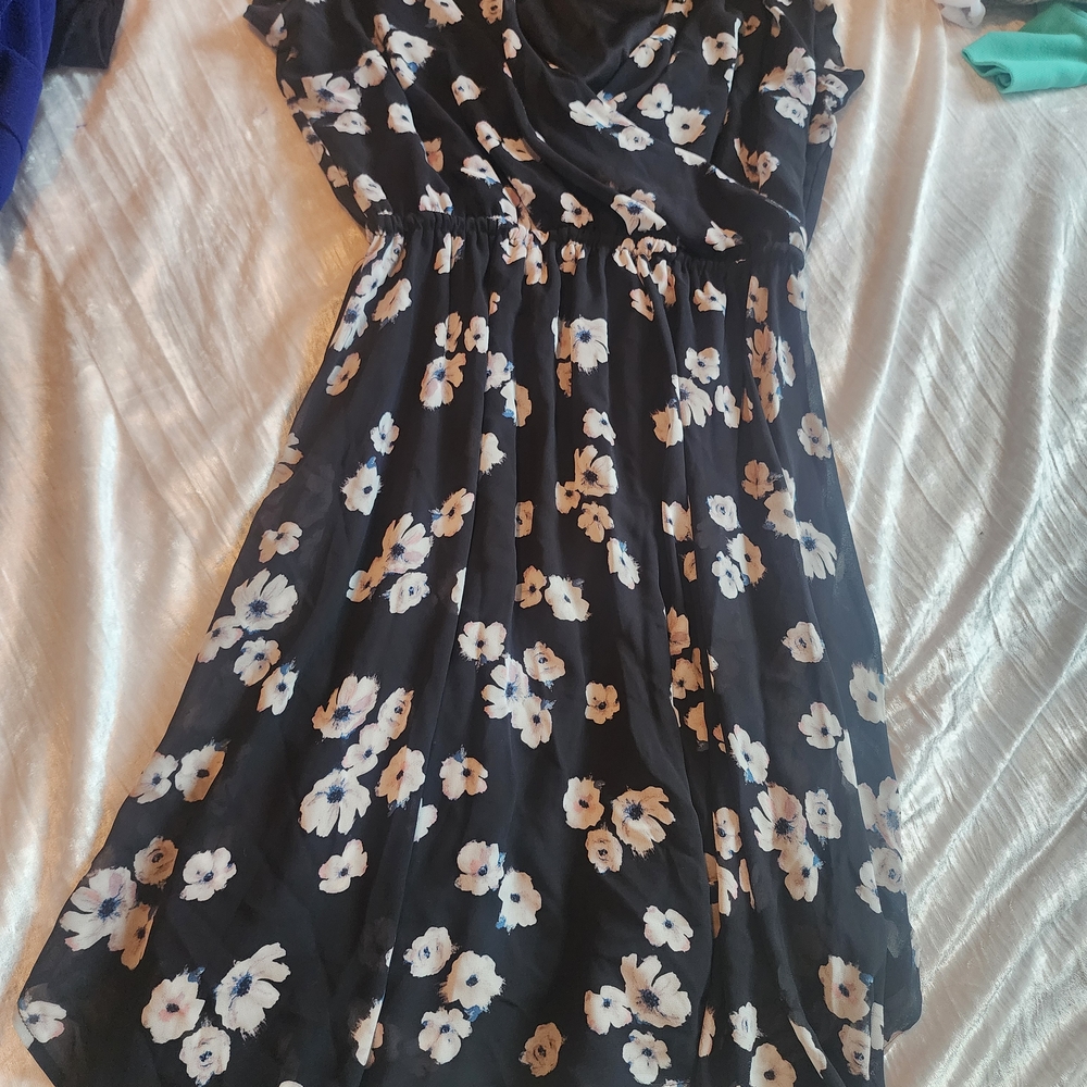 Reitmans Black Dress with White Floral Design